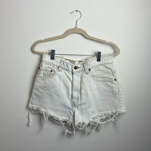 Levi’s Cut Off Jean Shorts
